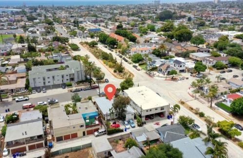 4083 Kendall St, San Diego CA 92109-6505 exterior