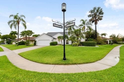 10679 Stonebridge Blvd, Boca Raton FL  33498-6411 exterior