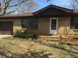 394 Jack Coleman Dr, Huntsville AL  35805-2636 exterior