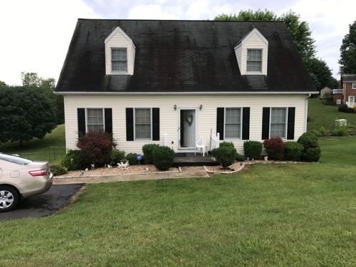 85 Granary Rd, Verona, VA 24482-2532