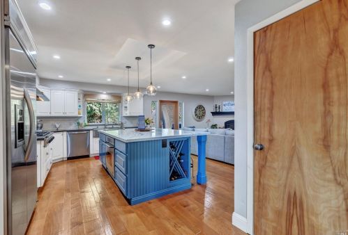 311 Dl Ct, Benicia CA 94510-2133 exterior