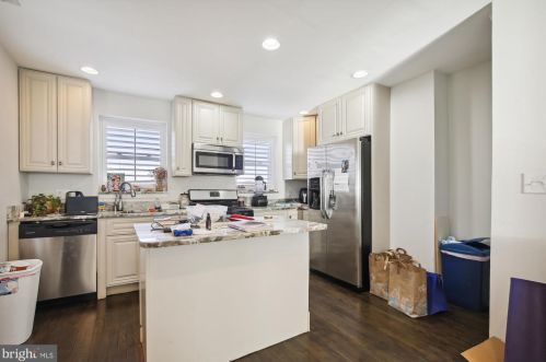 5060 Just St, Washington DC  20019-5558 exterior