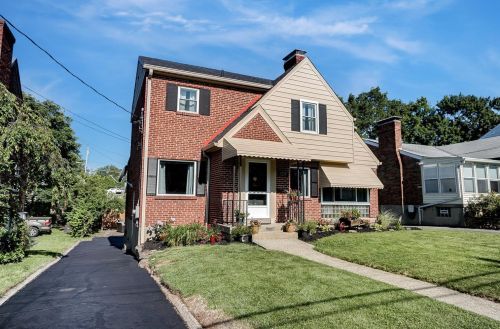 4237 Dartmouth Dr, Cincinnati, OH 45217-1813