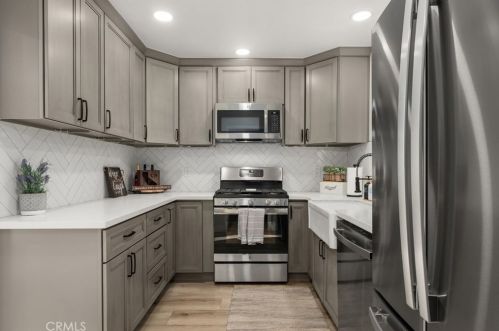 2485 Grandeur Ave, Altadena CA  91001-5548 exterior