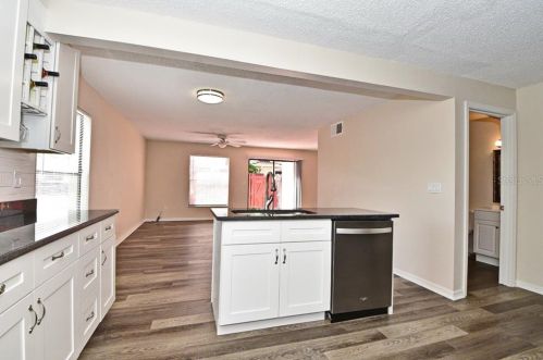 6232 Yorktown Dr, Orlando, FL 32807-4255