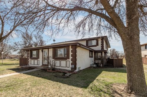 6301 83rd Ct, Minneapolis, MN 55445-2216