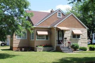 2528 Prospect St, La Crosse WI  54603-1910 exterior