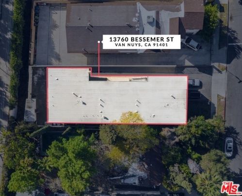 13760 Bessemer St, Van Nuys CA 91401-3504 exterior