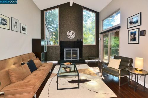 186 Alamo Sq, Alamo, CA 94507-1931