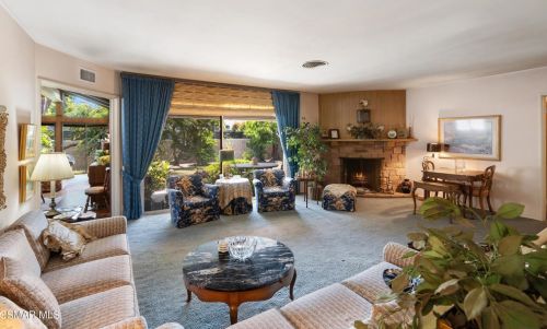 12622 Sarah St, North Hollywood CA  91604-1115 exterior