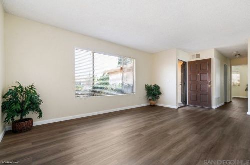 8211 Elston Pl, San Diego CA 92126-2213 exterior