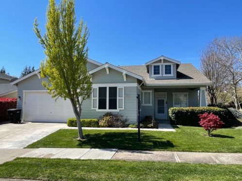 390 Treecrest Cir, Valley Home, CA 95361-3280