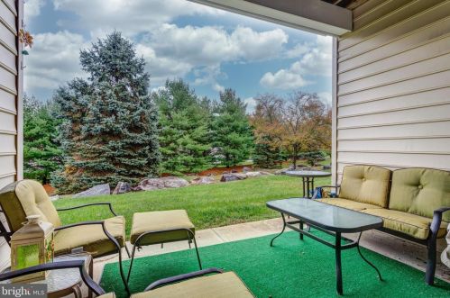 7000 Village Way, Boothwyn PA  19061-6813 exterior