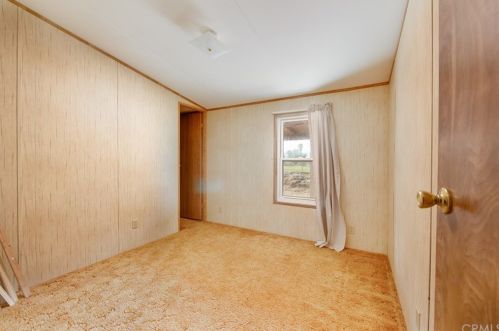 20235 Guffy Ln, Wildomar CA 92595-8798 exterior