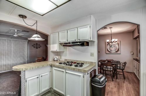 25403 Wyoming Ave, Chandler AZ  85248-6460 exterior