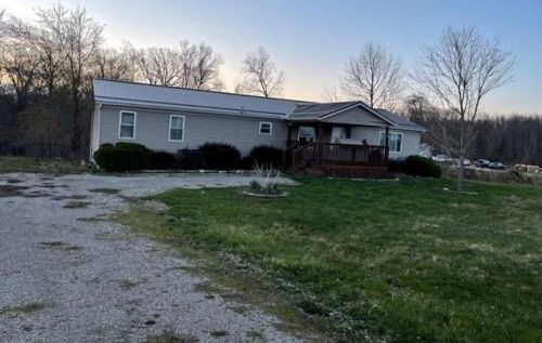 6110 Buckeye Valley Rd, Somerset, OH 43783-9744