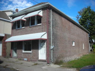 713 Main St, Freeland, PA 18224-1914