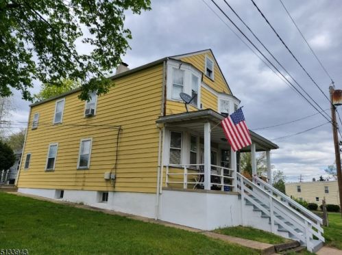 412 North St, Manville, NJ 08835-1349