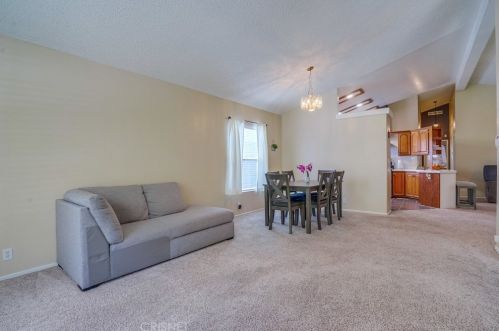 28101 Vista View Dr, Santa Clarita CA  91351-5710 exterior