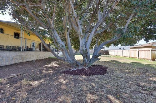 981 Lincoln Ave, El Cajon CA  92020-6426 exterior