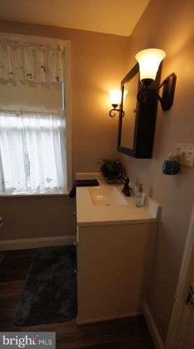 9 16th St, Camp Hill PA  17011-4801 exterior