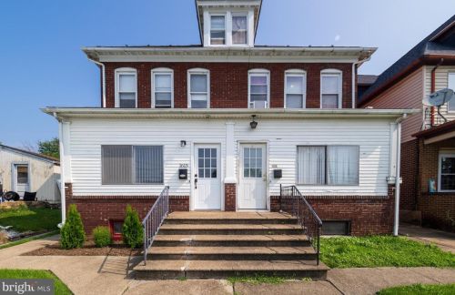 1615 Butler St, Easton, PA 18042-4749