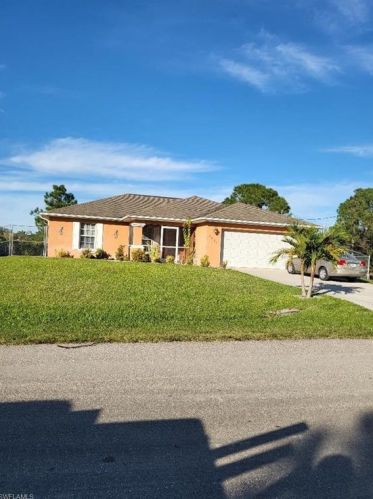 3204 41st St, Lehigh Acres FL  33976-4607 exterior