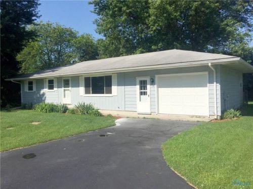 111 Blackman Rd, Bradner, OH 43406-9716