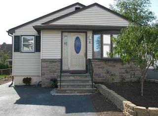 16 Nevada Ave, East Providence, RI 02916-2407
