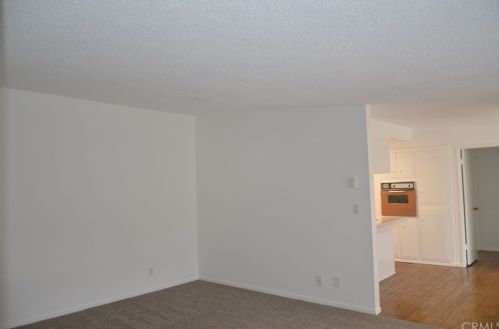 17 Merit Park Dr, Gardena CA  90247-3839 exterior