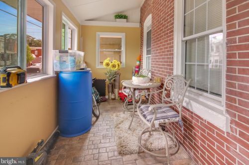 913 Vandever Ave, Wilmington, DE 19802-4403