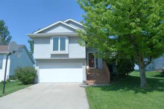 1737 Park Ridge Dr, Iowa City, IA 52241-2741
