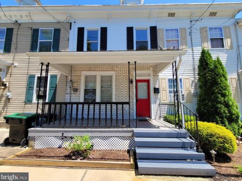 702 Warren St, Molino, PA 17961-1312