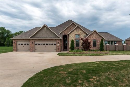 3700 4th St, Bentonville, AR 72712-0067