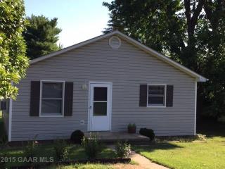 13 Celebrity Ln, Fishersville, VA 22939-2244