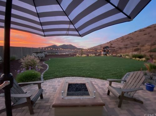 34200 Nandina Ct, Lake Elsinore CA  92532-2954 exterior