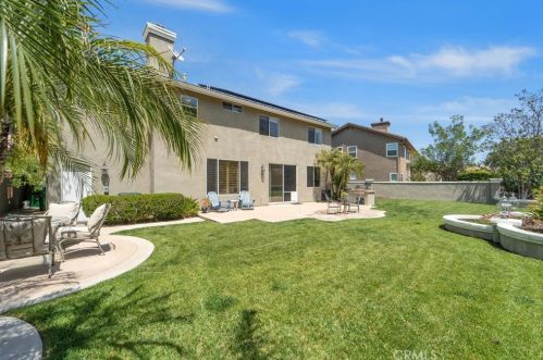 19 Roadrunner Ct, Trabuco Canyon, CA 92679-5382