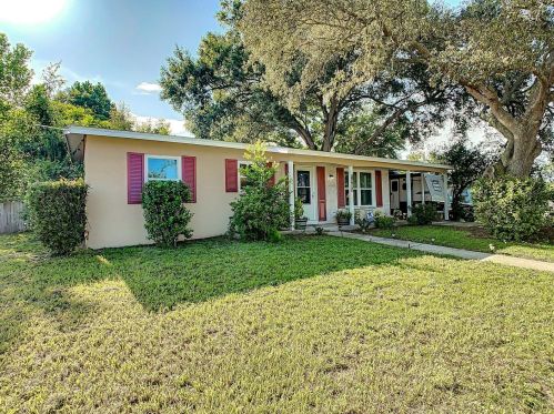 1481 Falmouth Ave, Deltona, FL 32725-5733