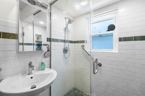 213 Covina Ave, Long Beach CA  90803-1825 exterior