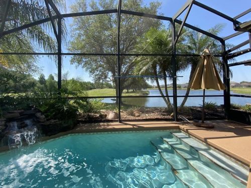 2747 Scarborough Dr, Kissimmee, FL 34744-5489