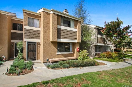 6 Riptide Ct, Newport Beach, CA 92663-2105