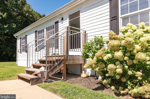 404 Fox Pointe Dr, Dover, DE 19904-1416
