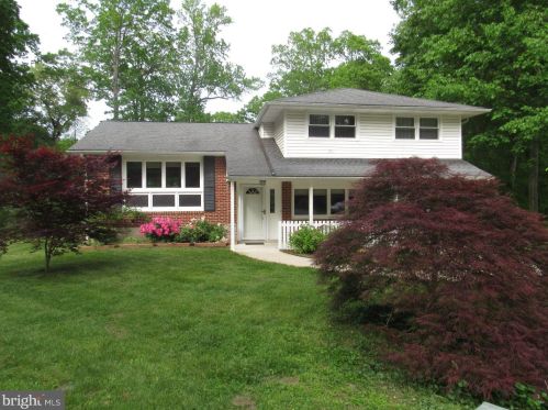 19 Baltusrol Ct, Dover, DE 19904-2301