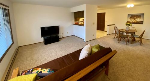 1709 Carriage Ln, Waukesha, WI 53151-1445
