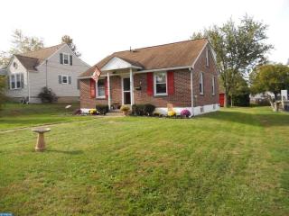 50 4th St, Souderton PA  18964-1114 exterior