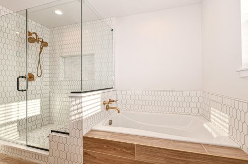 9110 Creekside Cir, Kenosha WI  53158-3245 exterior