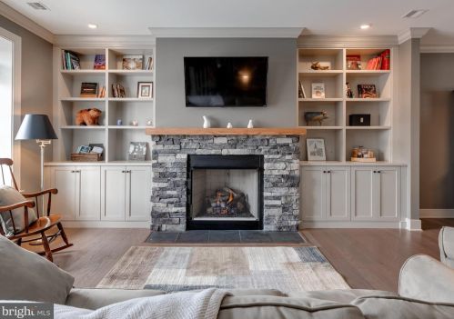 608 D St, Kennett Sq, PA 19348-3273