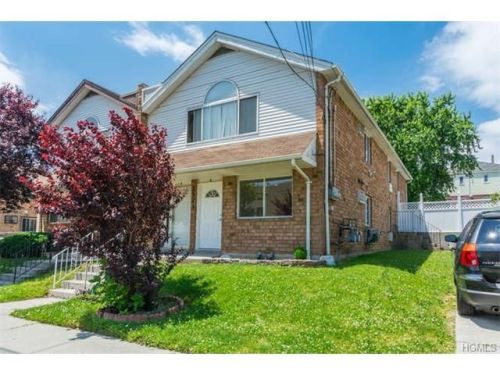 2523 Lodovick Ave, Bronx, NY 10469-6143