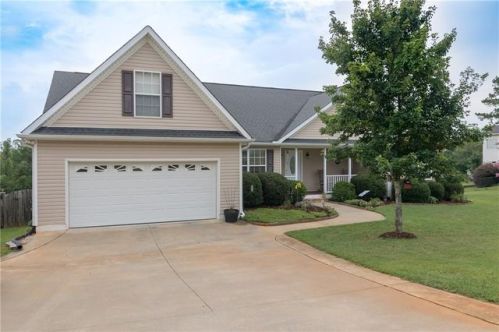 849 Old Pendleton Rd, Liberty, SC 29657-9769