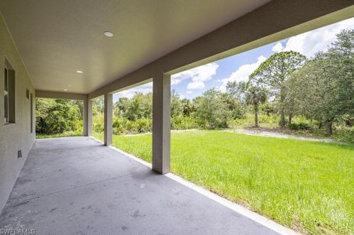 1417 Acacia Ave, Lehigh Acres, FL